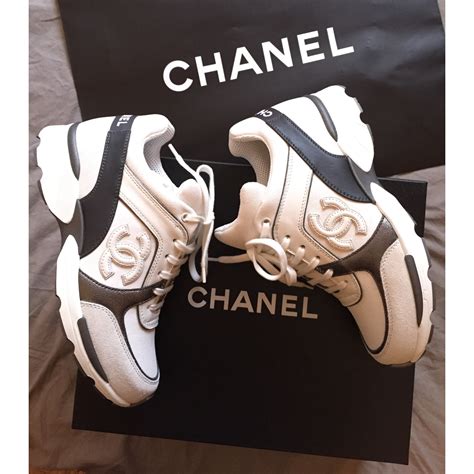 basket chanel femme noir et blanche|baskets Chanel femme.